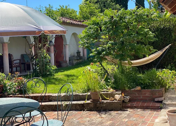 Le Prieuré Du Vigeant Сasa de vacaciones *