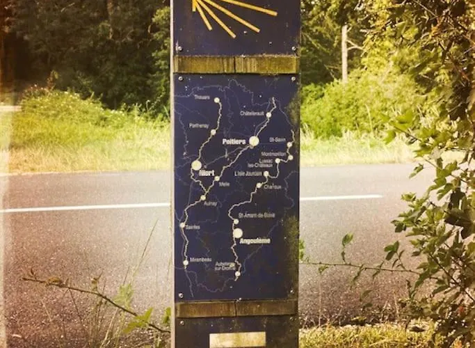 Le Prieuré Du Vigeant *